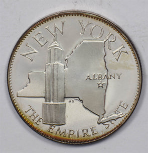 Silver Art Round The Empire State New York 14.4 Gram Sterling Silver U0733