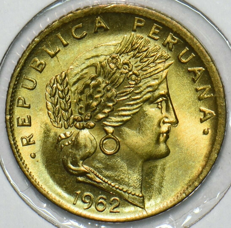 Peru 1962 5 Centavos 196590 combine shipping