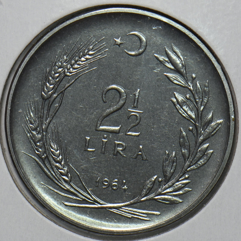 Turkey 1964 2 1/2 Lira 195779 combine shipping