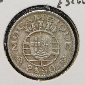 Mozambique 1965 2.5 Escudos  901279 combine shipping