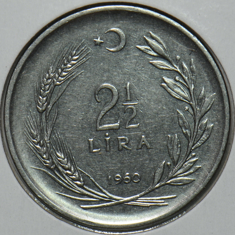 Turkey 1960 2 1/2 Lira 195769 combine shipping