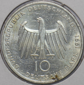 Germany 1991 10 Mark Eagle animal Brandenburg Gate in Berlin 195155 combine ship