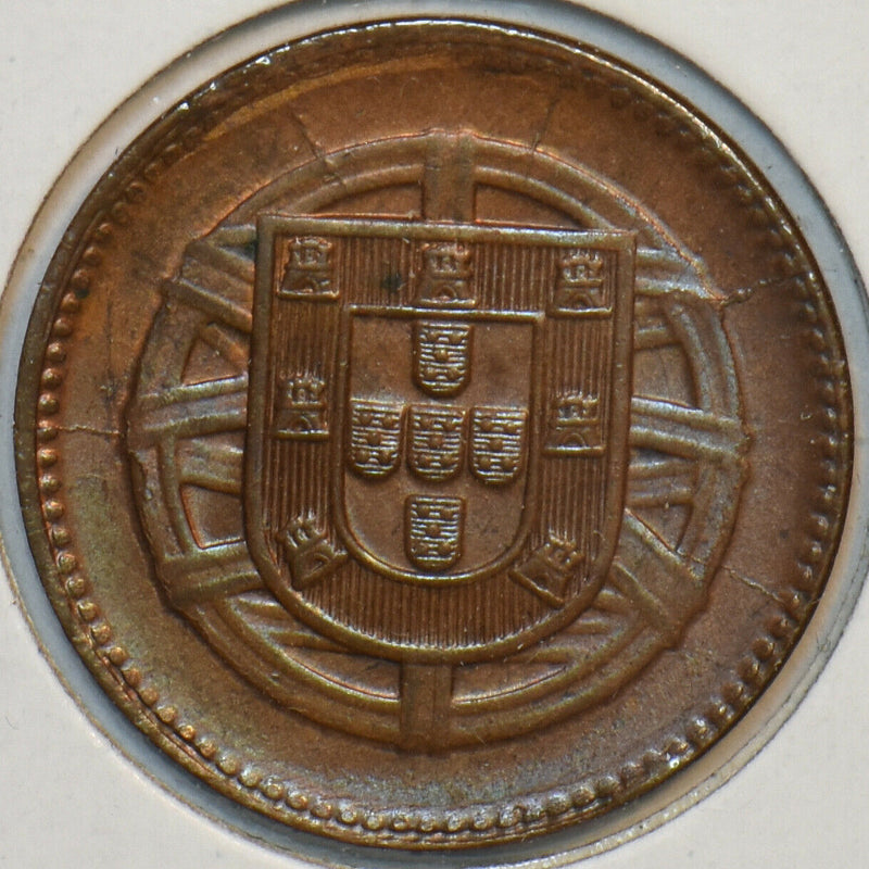 Portugal 1918 2 Centavos 195834 combine shipping