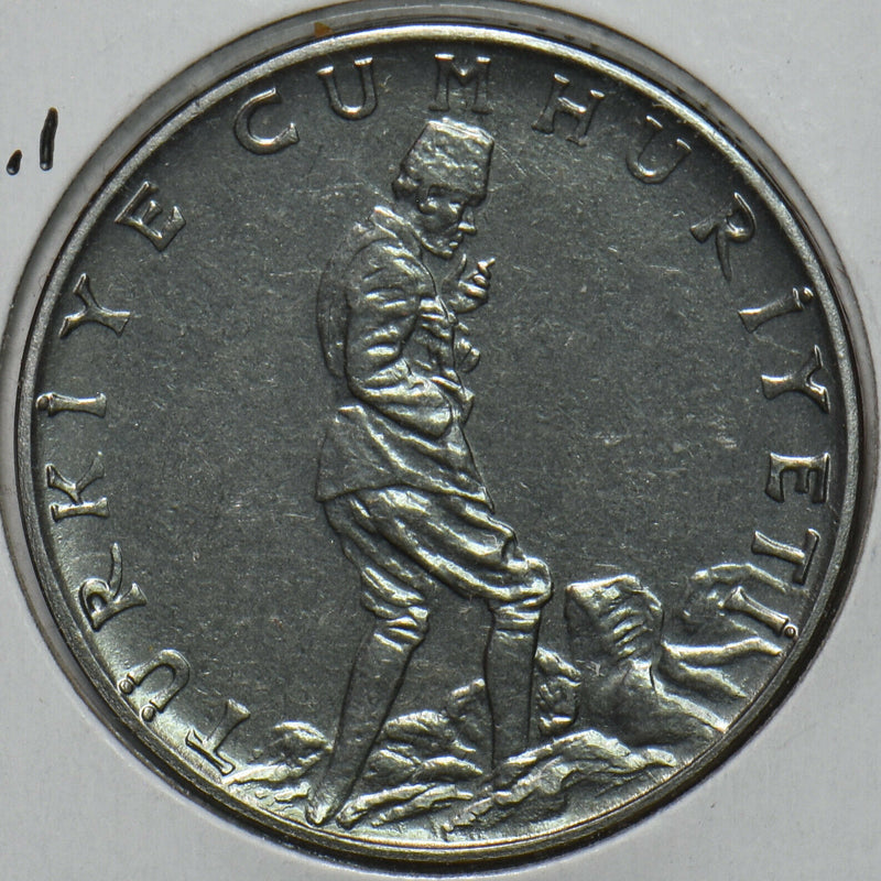 Turkey 1964 2 1/2 Lira 195779 combine shipping