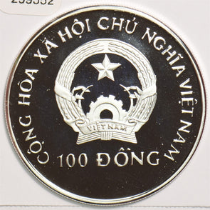 Vietnam 1996 100 Dong Caracal 299552 combine shipping