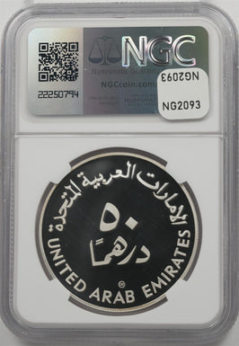44037158