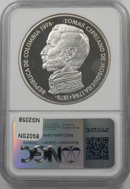 44037172