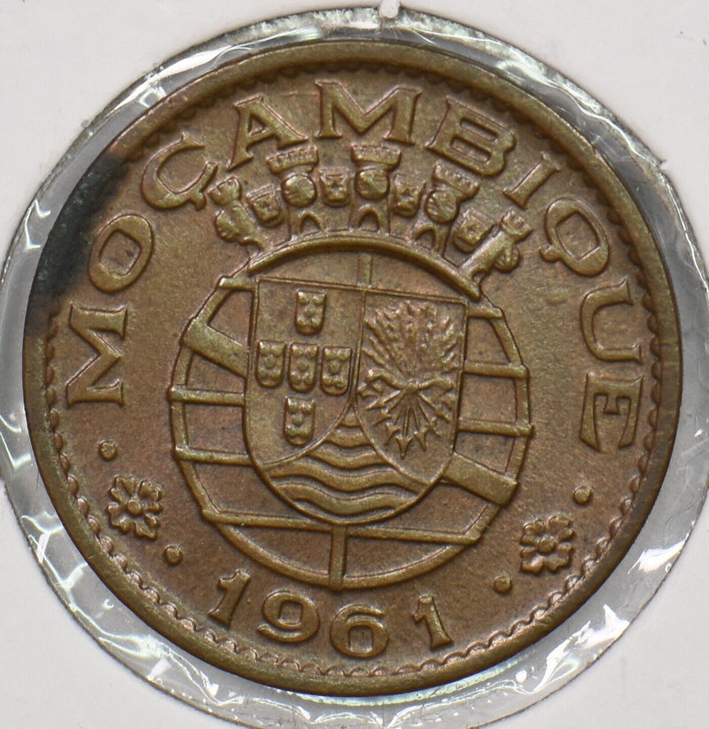 Mozambique 1961 20 Centavos 199611 combine shipping