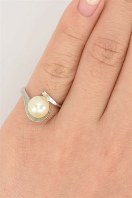 10K Gold Pearl Ring 2.61g Pearl 0.3in Size 4 RG0112