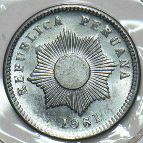 Peru 1961 Centavo 297665 combine shipping