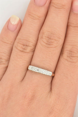 14K Gold Diamond Ring 2.26g Diamond TCW 0.08ct Size 6 RG0115