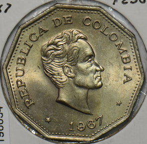 Colombia 1967 Peso 196034 combine shipping