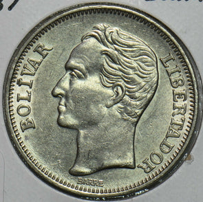 Venezuela 1967 2 Bolivares 196725 combine shipping