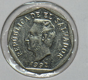El Salvador 1992 5 Centavos 903570 combine shipping