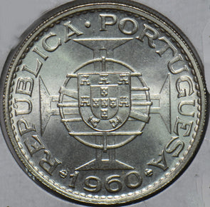 Mozambique 1960 20 Escudos BU 490645 combine shipping
