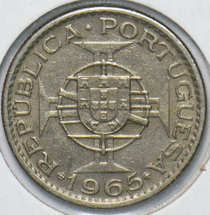 Mozambique 1965 Portuguese Colony 2 1/2 Escudo 902019 combine shipping