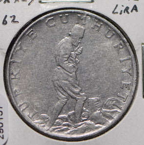 Turkey 1962 2 1/2 Lira  290157 combine shipping