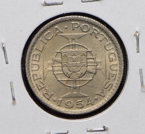 Mozambique 1954 2 1/2 Escudos  292180 combine shipping