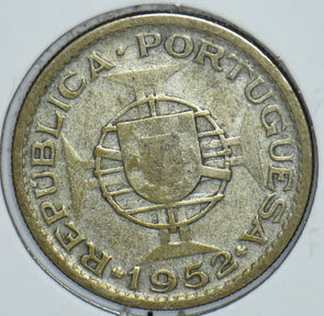 Portugal 1952 Angola 10 Escudos 191632 combine shipping