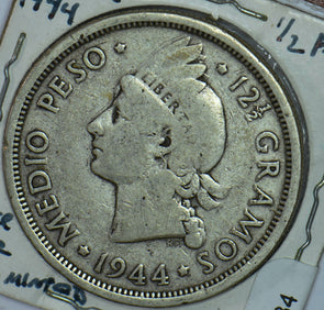 Dominican Republic 1944 1/2 Peso 291084 combine shipping