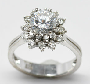 14K White Gold Ring Setting With Diamonds (center stone not included) 4.45g