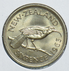 New Zealand 1963 6 Pence Huia bird 298674 combine shipping