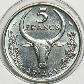 Madagascar 1968 5 Francs Ox animal Malagasy 904271 combine shipping