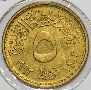 Egypt 1992 AH1413 5 Piastres 152635 combine shipping