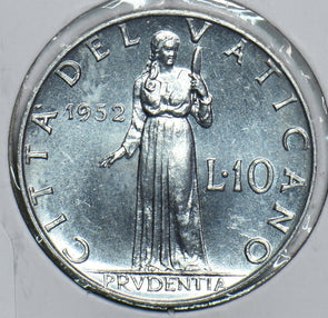 Vatican 1952 AH 1316 10 Lire 198607 combine shipping