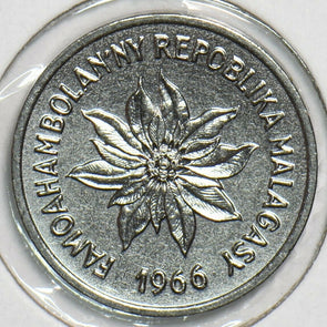 Madagascar 1966 Franc Ox animal Malagasy 904263 combine shipping