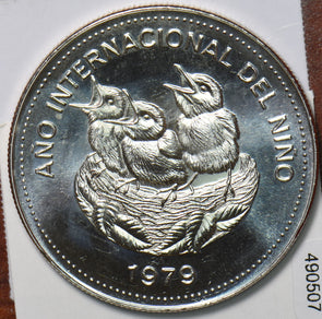 Costa Rica 1979 100 Colones Birds in nest animal International Year of the Child