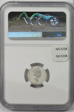 Canada 1992 30 Dollars platinum NGC Proof 70 Ultra Cameo 0.1oz platinum. Perfect