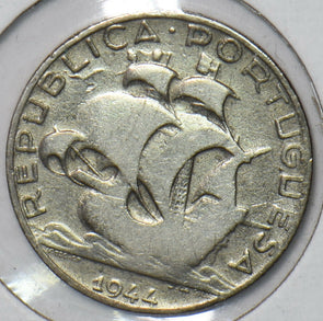 Portugal 1944 2.50 Escudos 194765 combine shipping