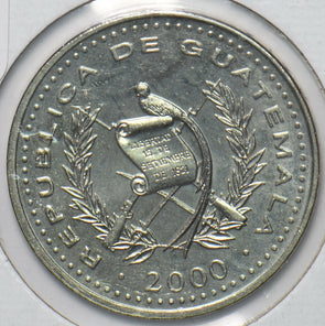 Guatemala 2000 25 Centimos (Quetzal) bird animal 902682 combine shipping