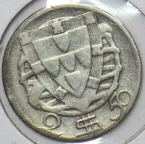 Portugal 1944 2.50 Escudos 194765 combine shipping