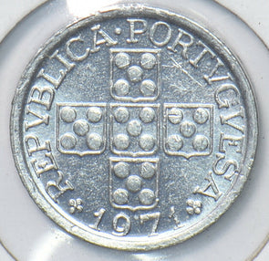 Portugal 1971 10 Centavos 901836 combine shipping