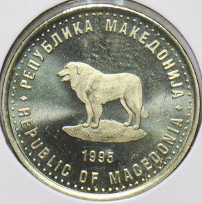 Macedonia 1995 Denar Dog animal 902014 combine shipping