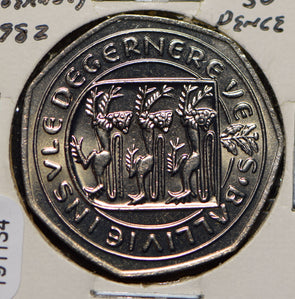 Guernsey 1982 50 Pence  191134 combine shipping