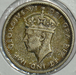 Canada 1942 C 10 Cents Newfoundland 903648 combine shipping