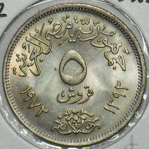 Egypt 1972 AH1392 5 Piastres Eagle animal Ch BU 297655 combine shipping