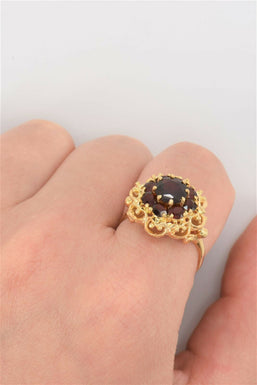 18K Gold Ruby Ring 5.9g RG0178