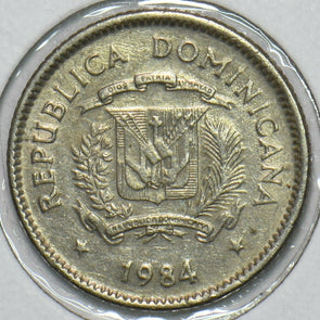 Dominican Republic 1984 10 Centavos 903811 combine shipping