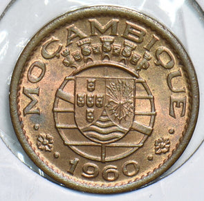 Mozambique 1960 10 Centavos 240996 combine shipping