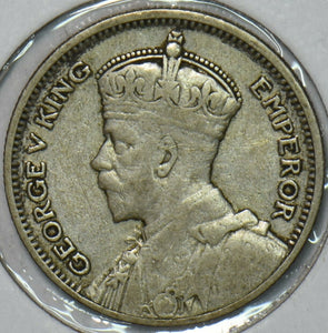 New Zealand 1933 6 Pence Huia Bird animal 196469 combine shipping