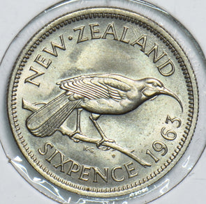 New Zealand 1963 6 Pence Huia Bird 198208 combine shipping