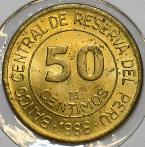 Peru 1988 50 Centimos 152555 combine shipping
