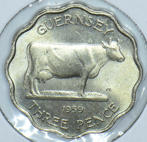 Guernsey 1959 3 Pence Cow animal 191377 combine shipping