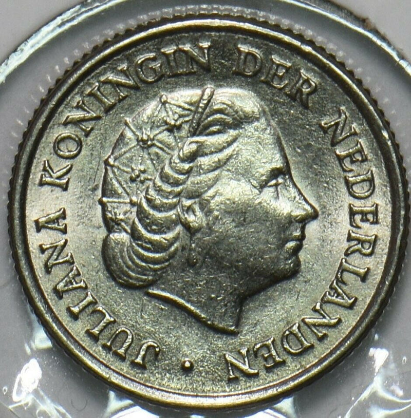 Netherlands 1951 10 Cents 903734 combine shipping