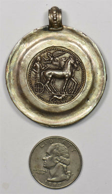 Italy 1960 's Silver Medallion in bezel w/ embedded beads 34,9grams silver (1.11